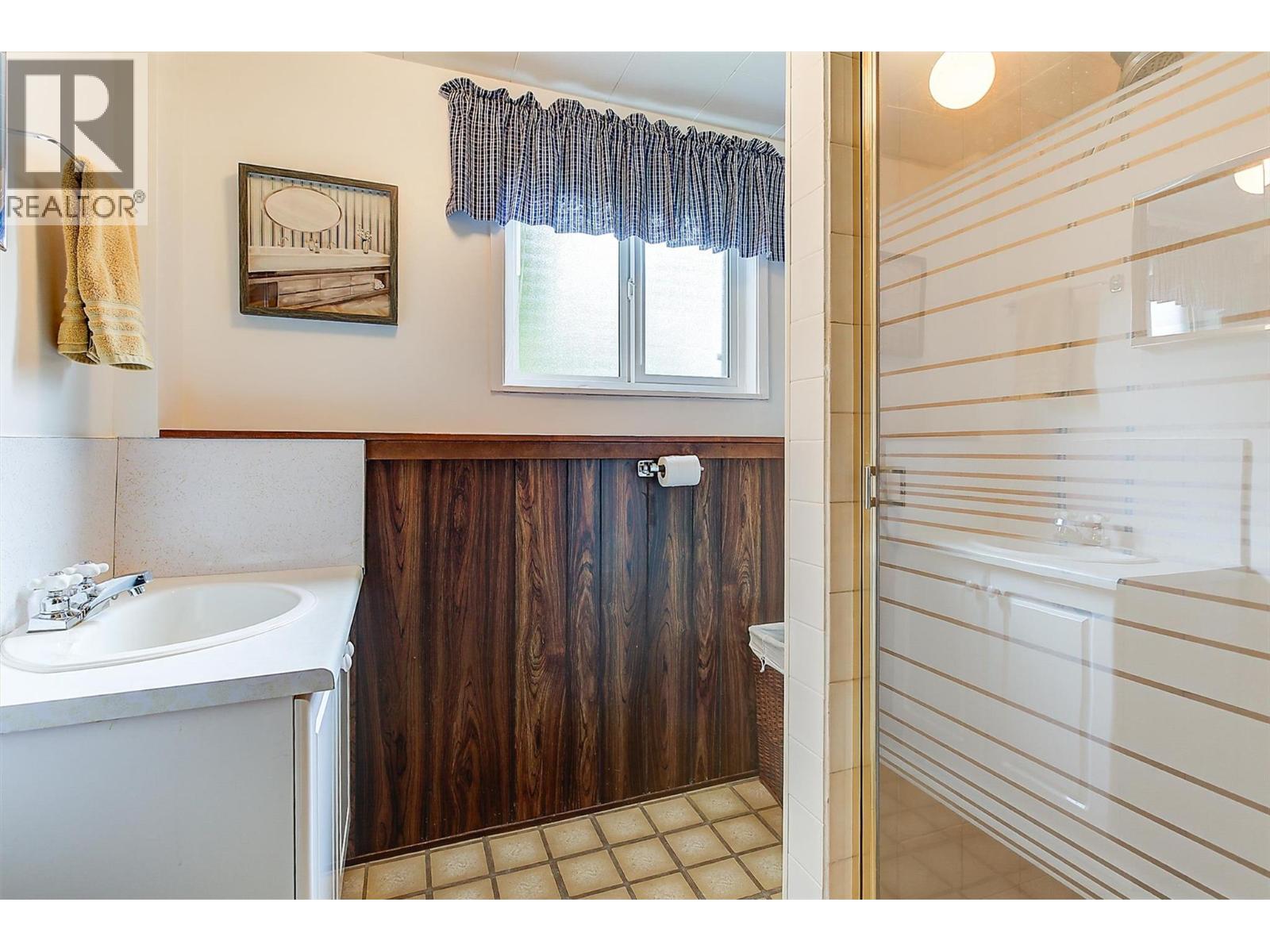 780 Dundee Road, Kelowna