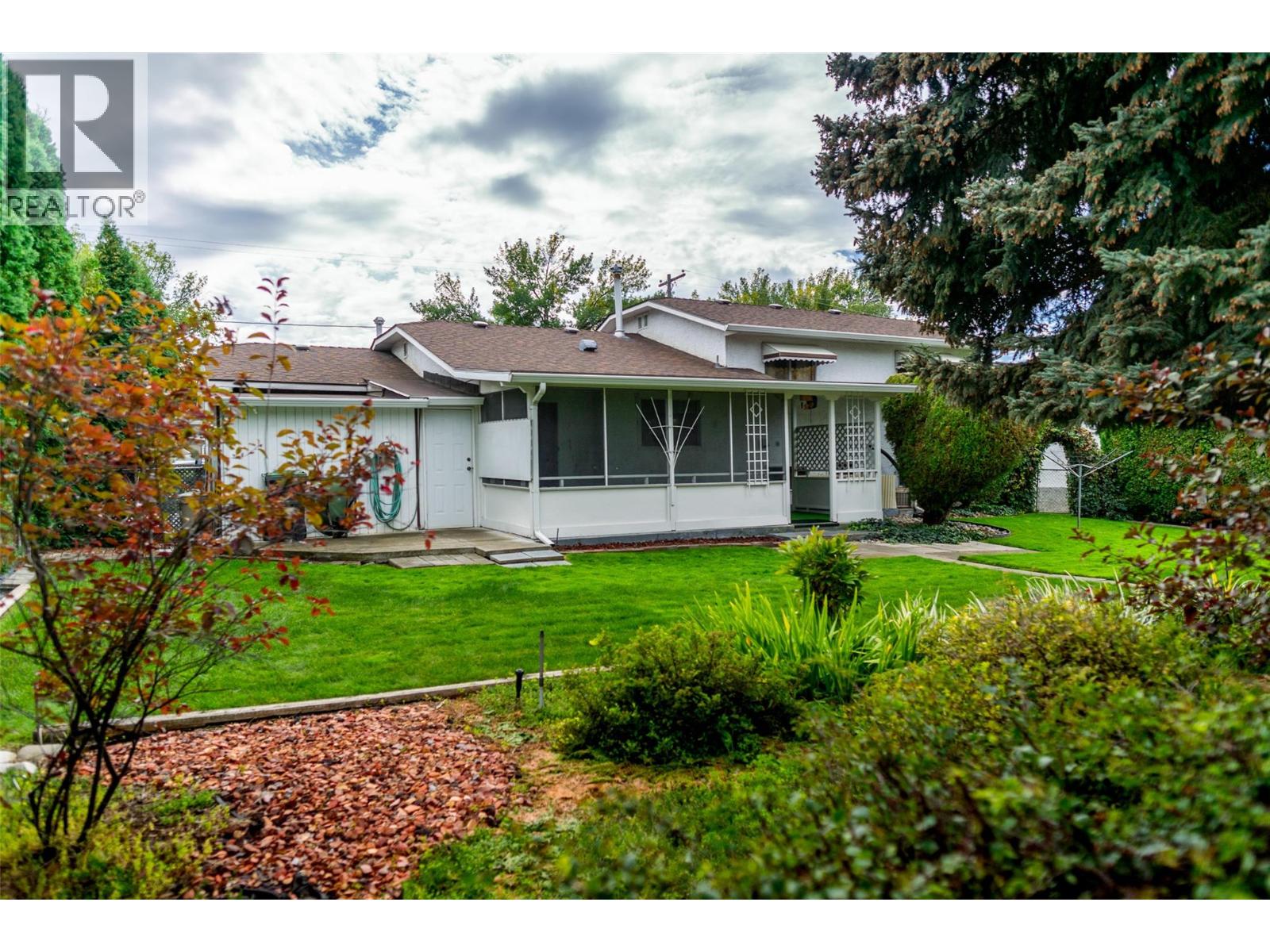 780 Dundee Road, Kelowna
