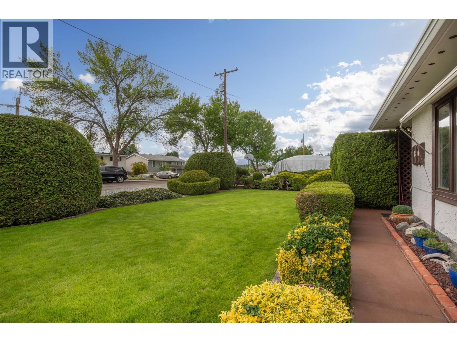 780 Dundee Road, Kelowna