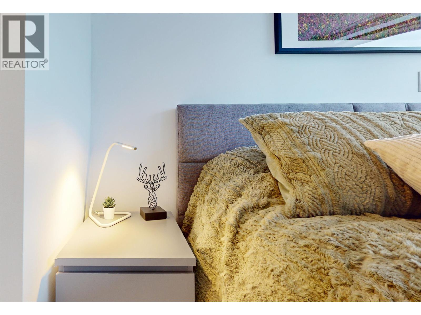 301 4111 GOLFERS APPROACH, Whistler