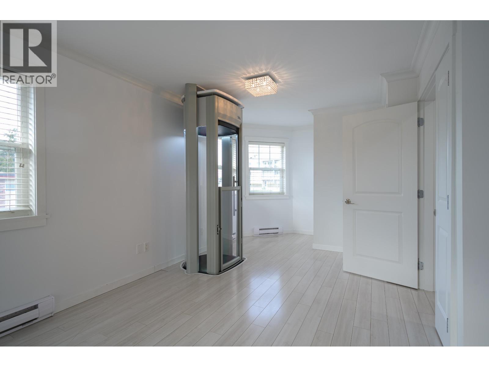 #9-4780 55B Street, Delta