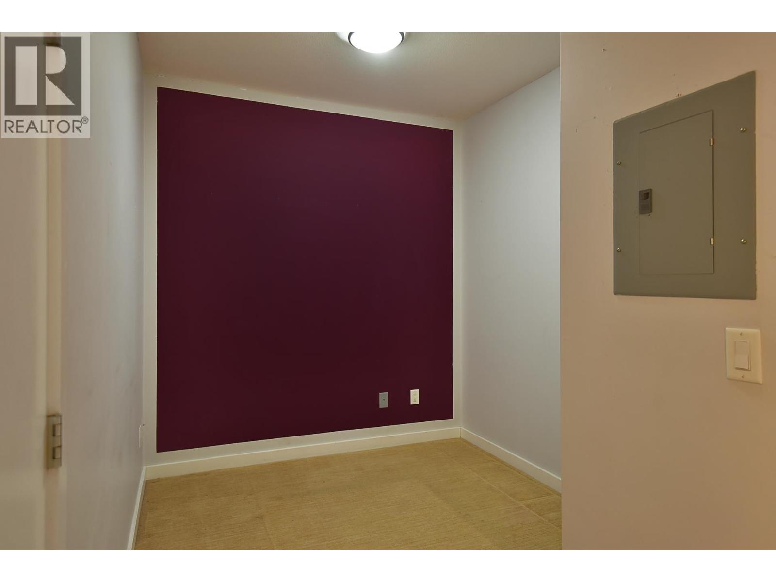 233 5160 DAVIS BAY ROAD, Sechelt