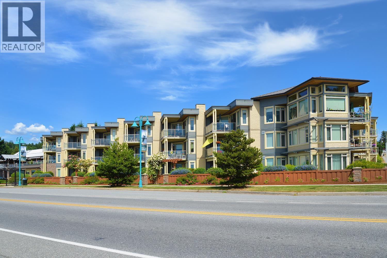 233 5160 DAVIS BAY ROAD, Sechelt