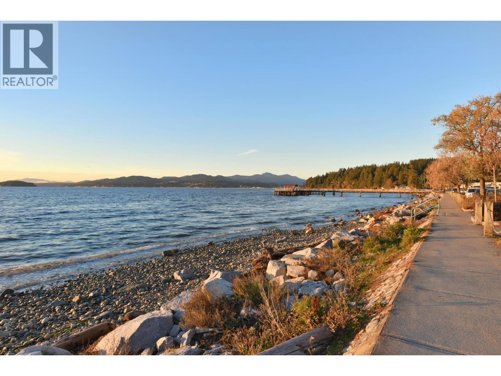 233 5160 DAVIS BAY ROAD, Sechelt