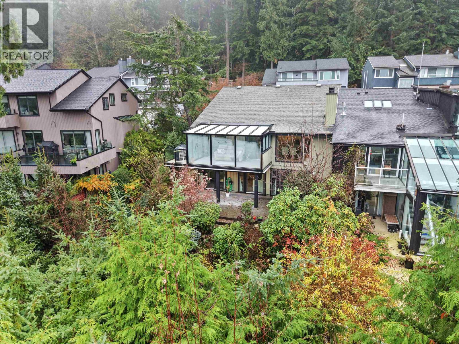 5625 EAGLE COURT, North Vancouver