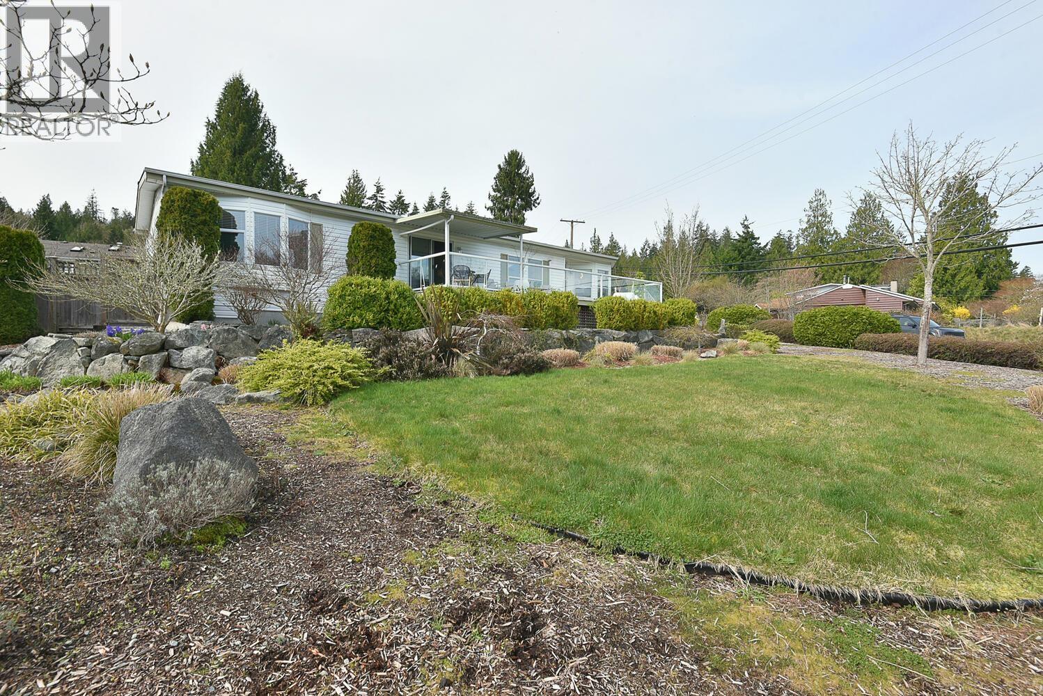 5987 HARBOUR WAY, Sechelt