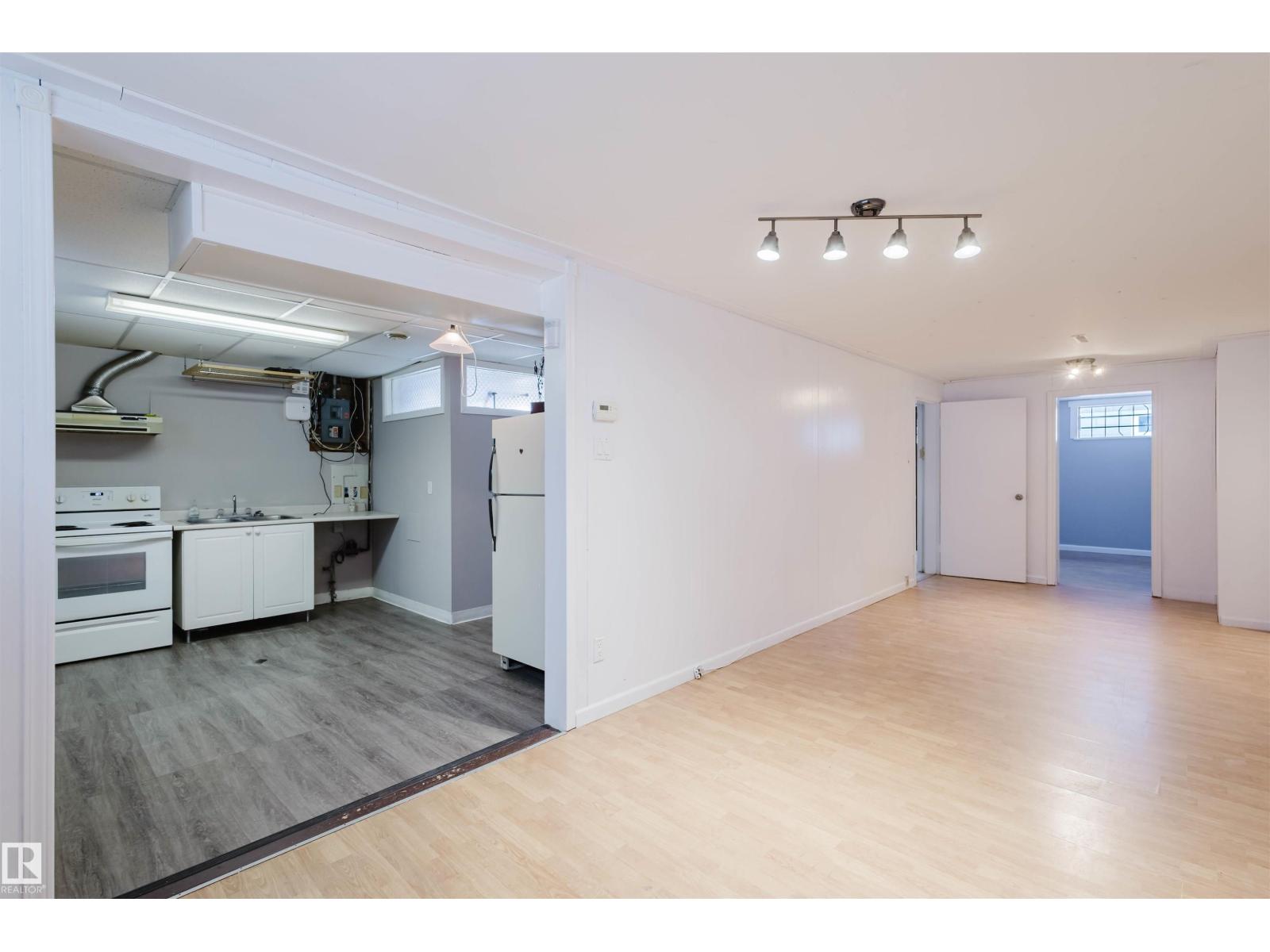 6048 105B STREET NW NW, Edmonton