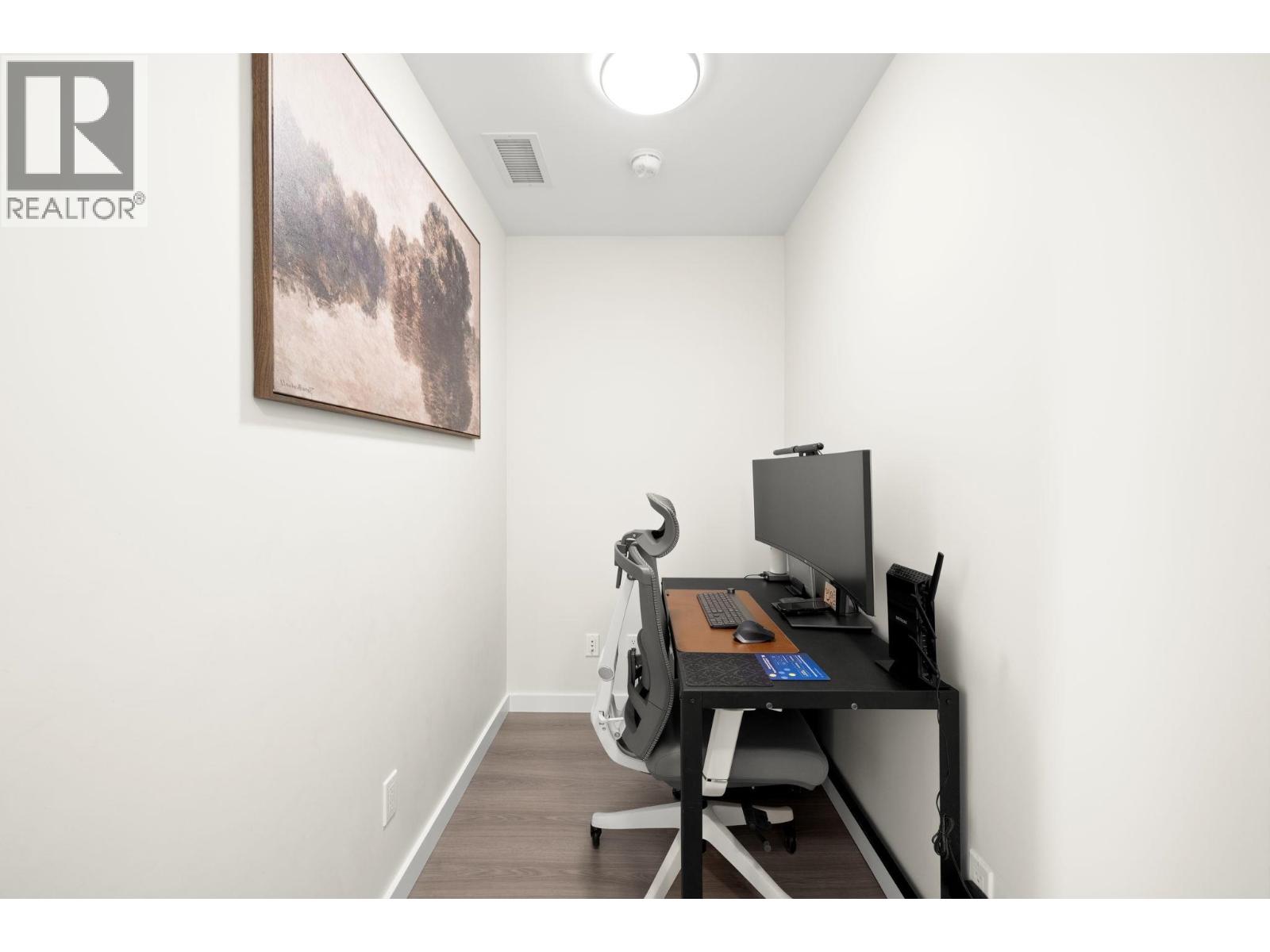 302 3333 SEXSMITH ROAD, Richmond