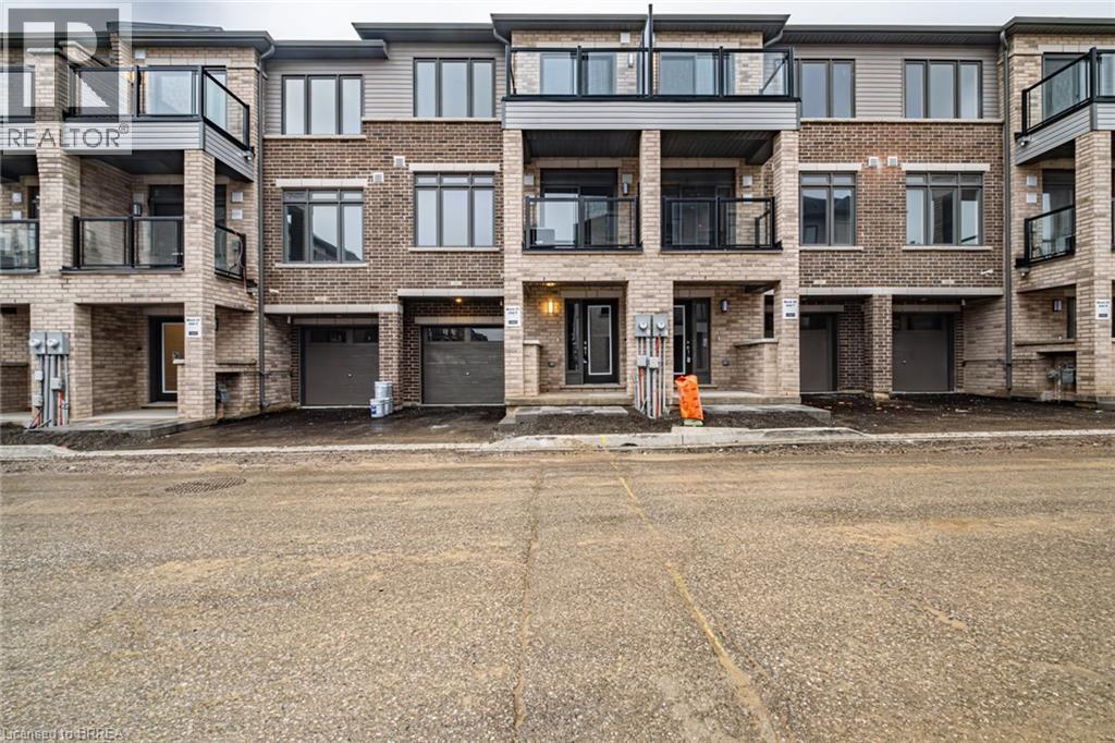 585 COLBORNE Unit 506 photo 2