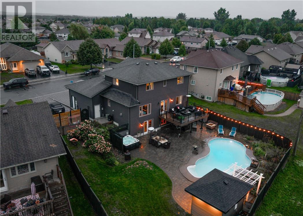 1528 Jeanne d’Arc Street