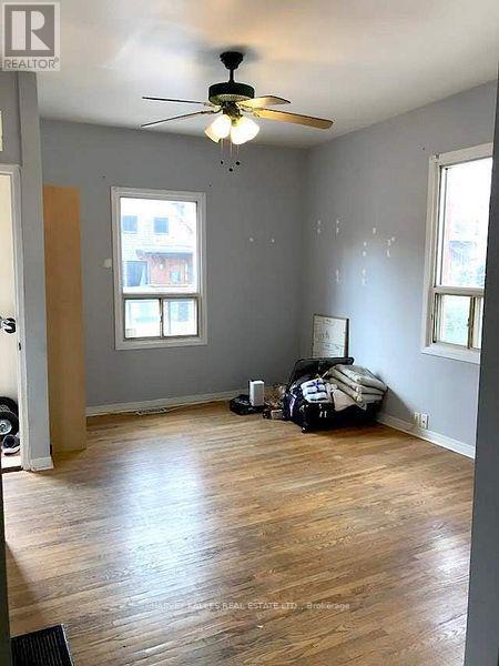 MAIN - 327 HOWLAND AVENUE - Photo 2 of 12, Toronto (Casa Loma), Ontario