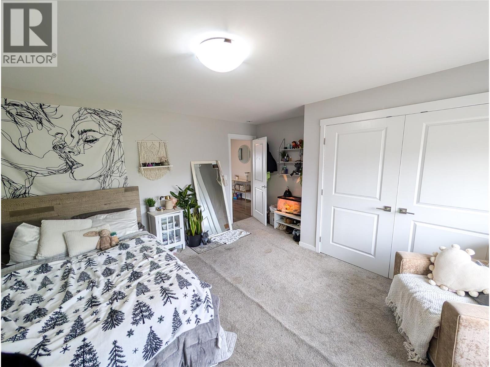 2710 BEACHMOUNT CRESCENT - 20