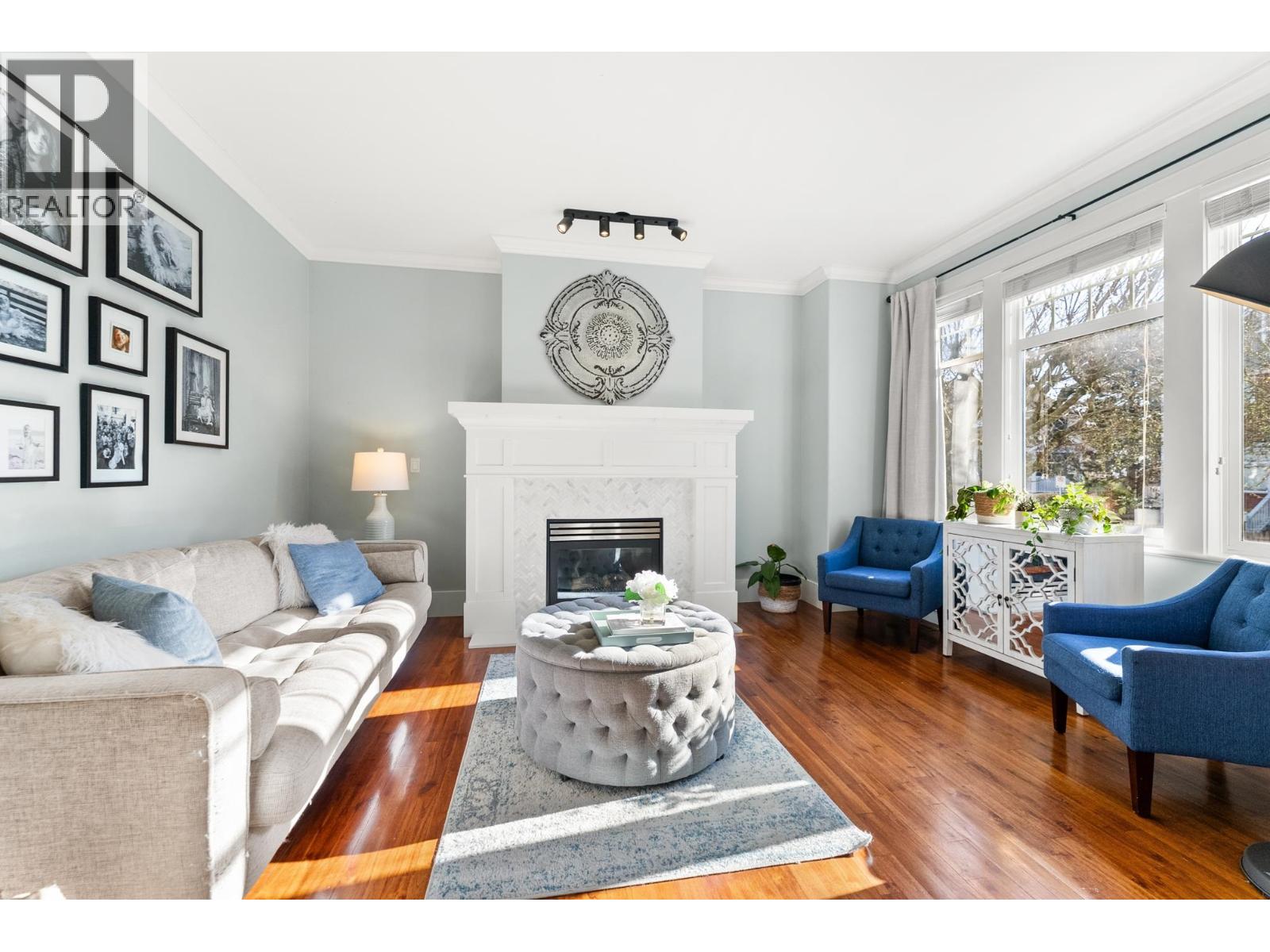 4 6333 PRINCESS LANE, Richmond