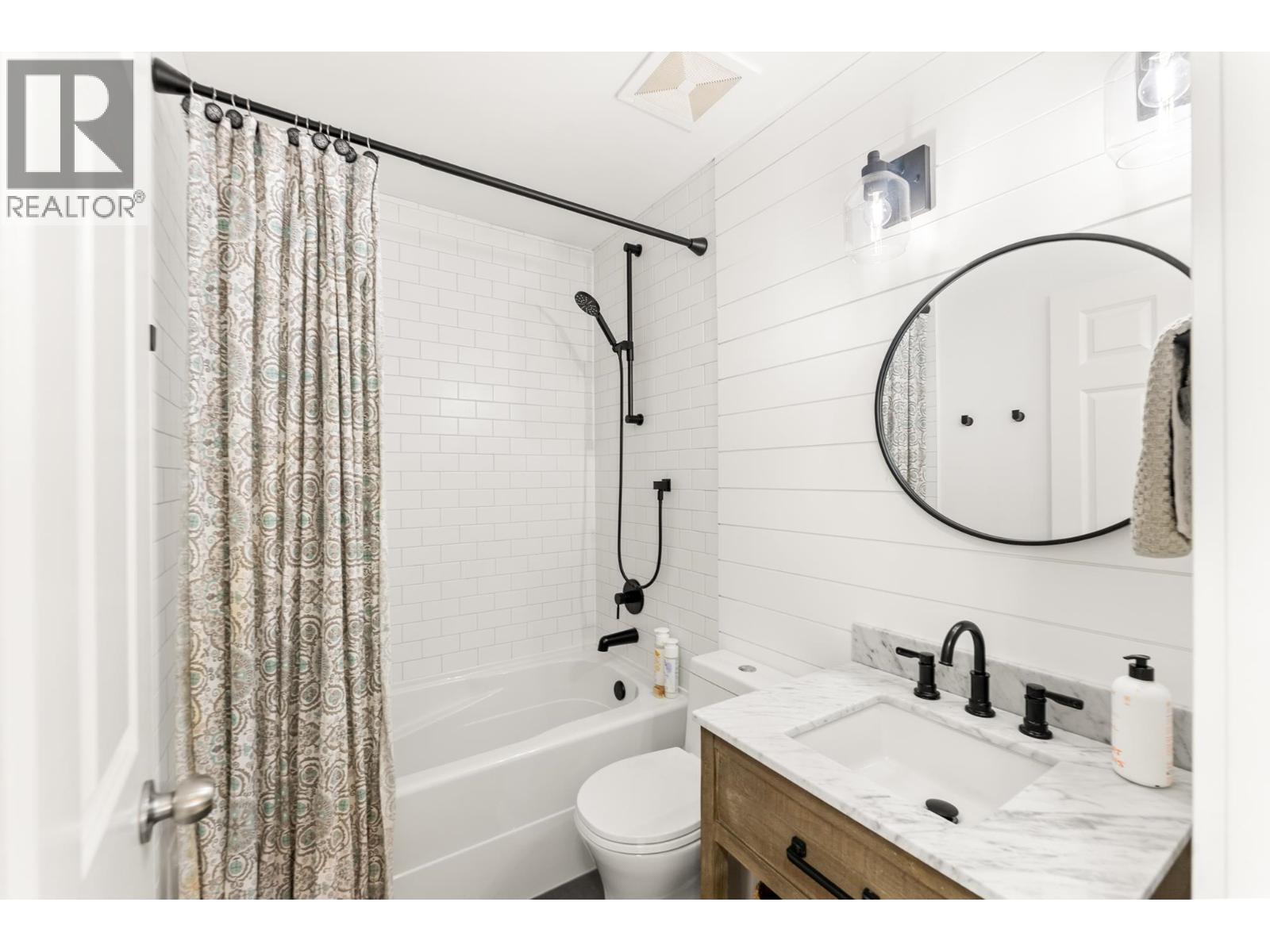 4 6333 PRINCESS LANE, Richmond