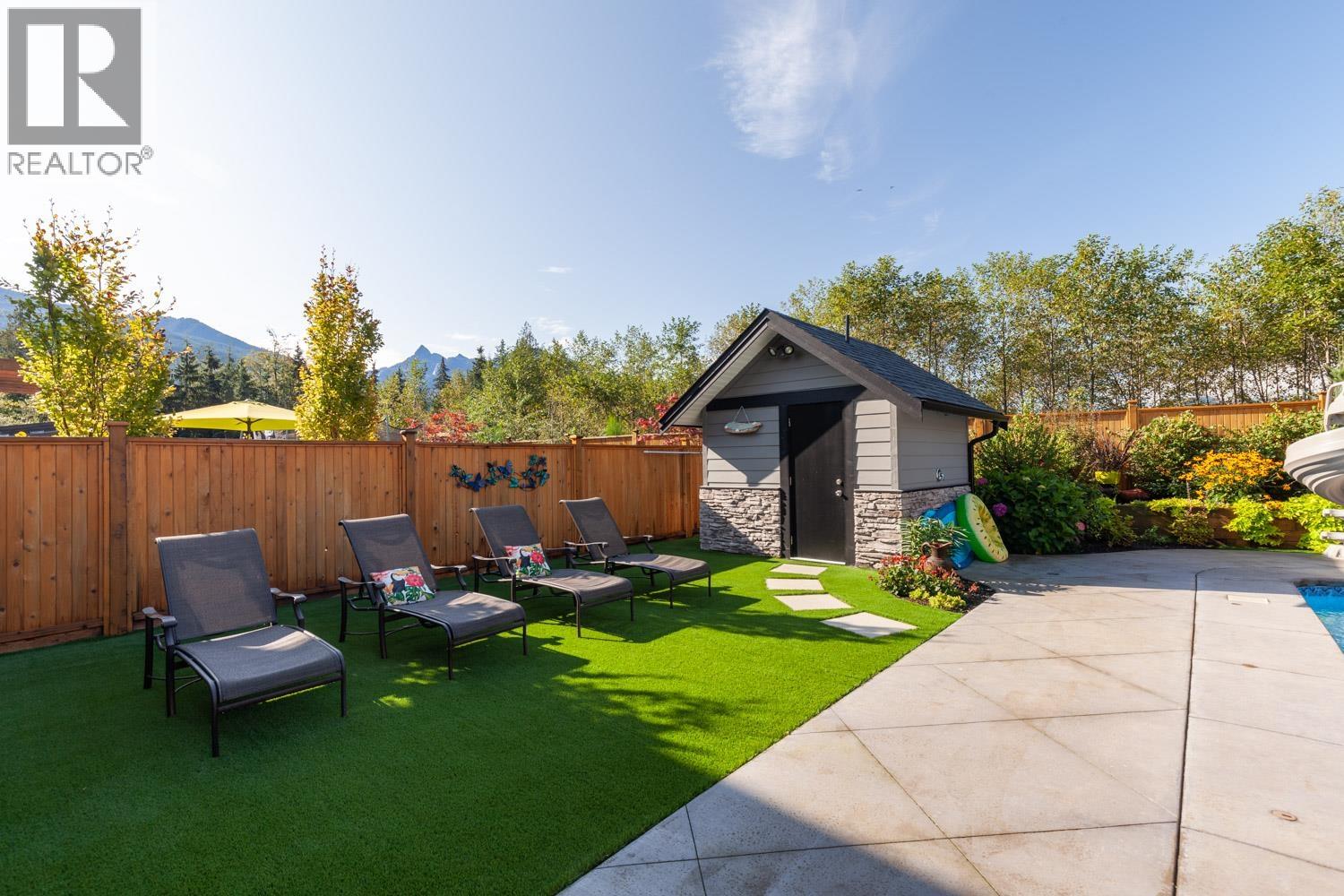 40257 ARISTOTLE DRIVE, Squamish