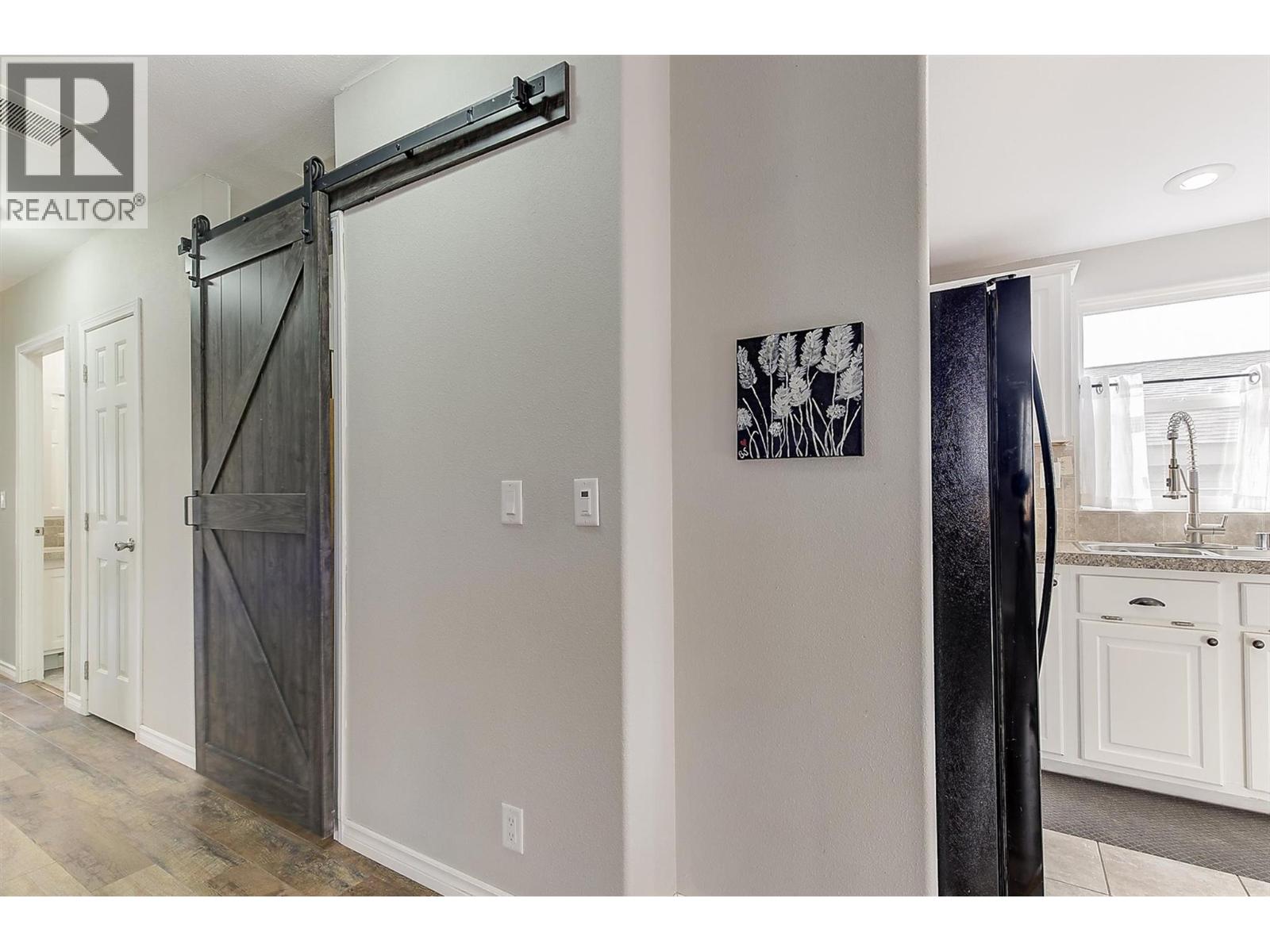 612 2440 Old Okanagan Highway, Westbank