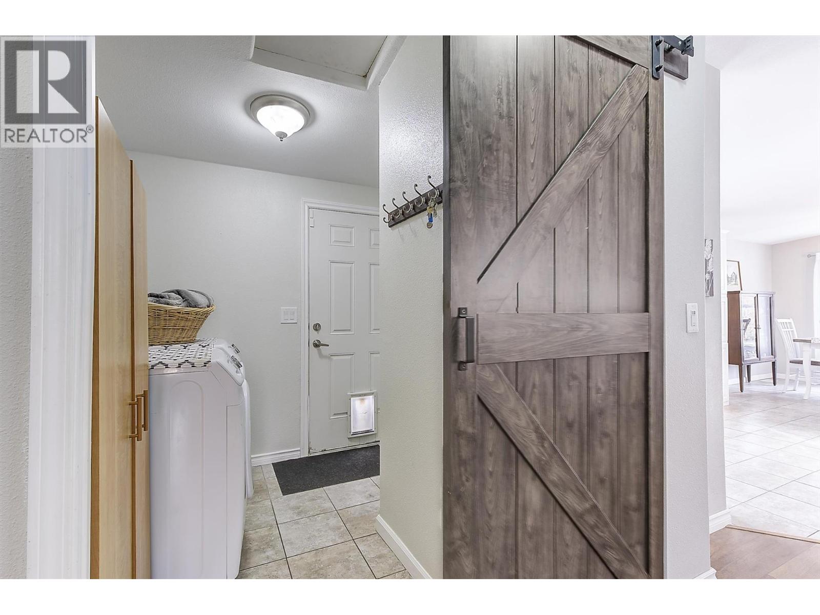 612 2440 Old Okanagan Highway, Westbank