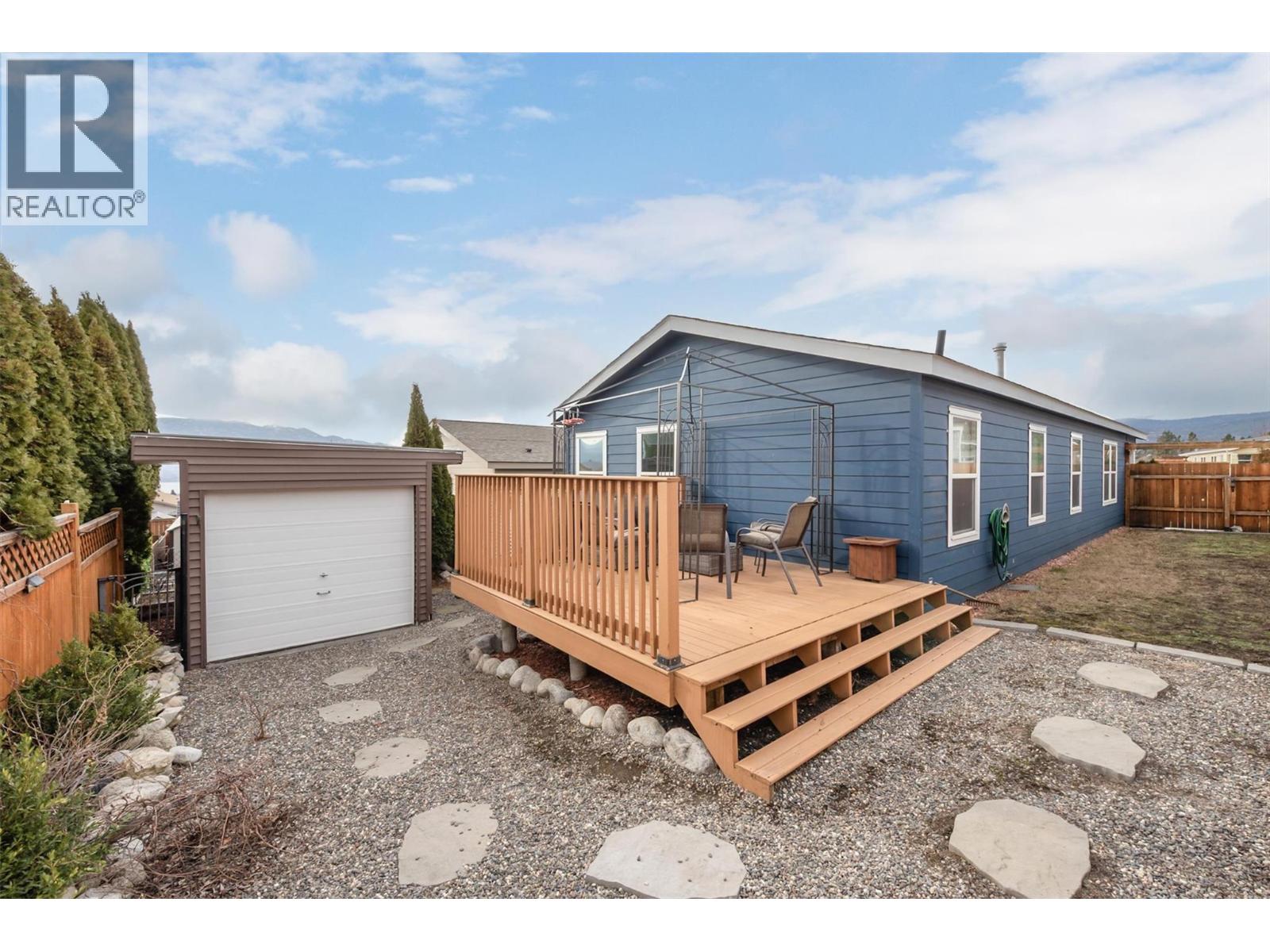 612 2440 Old Okanagan Highway, Westbank