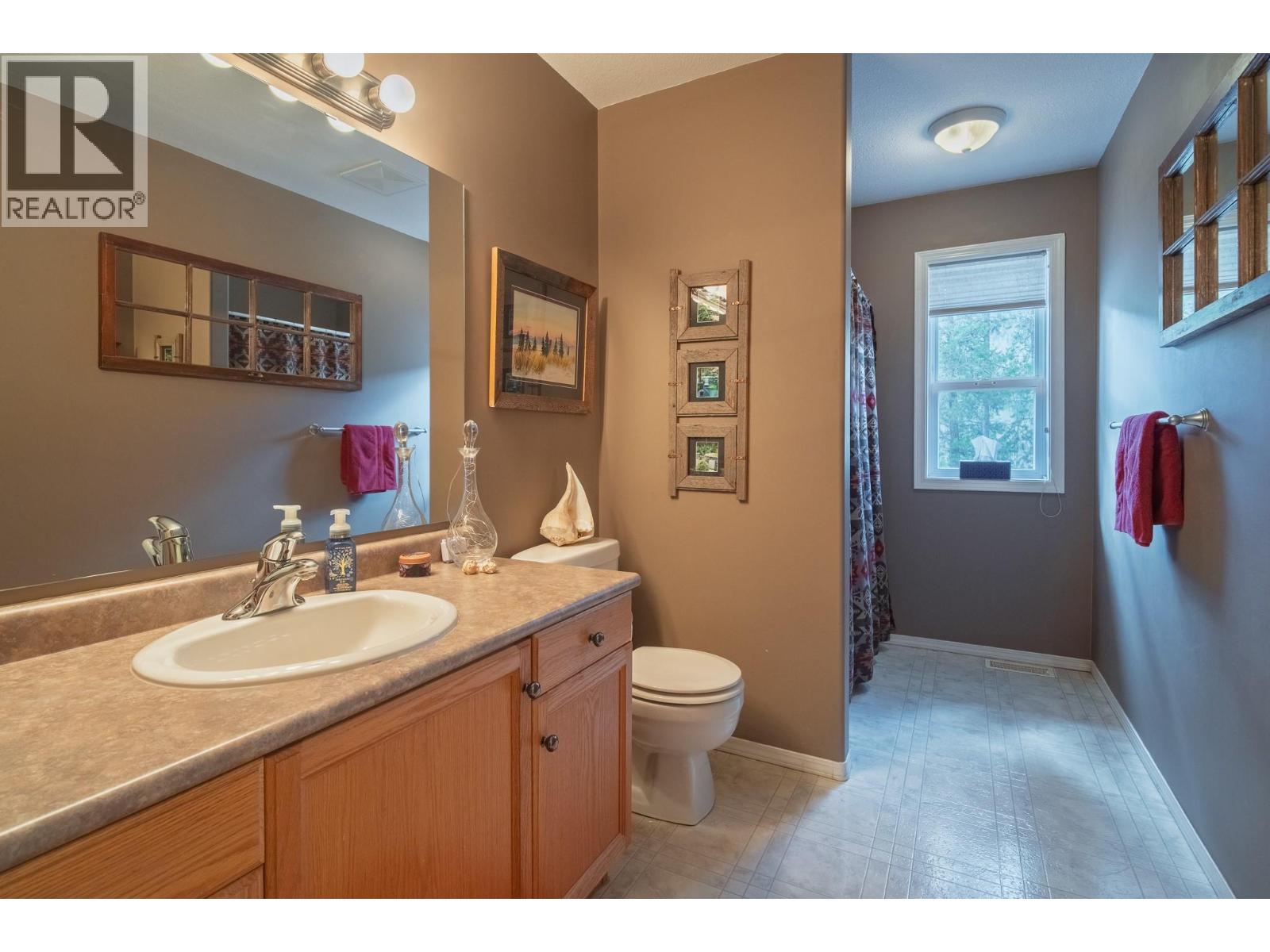 610 Strathmore Avenue - 24