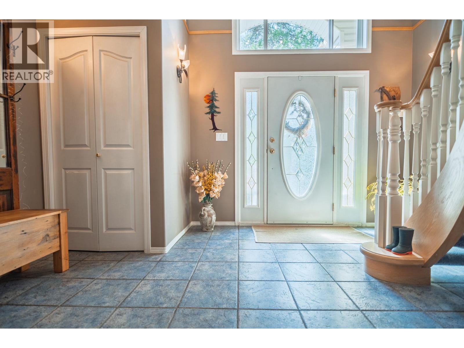 610 Strathmore Avenue, Greenwood