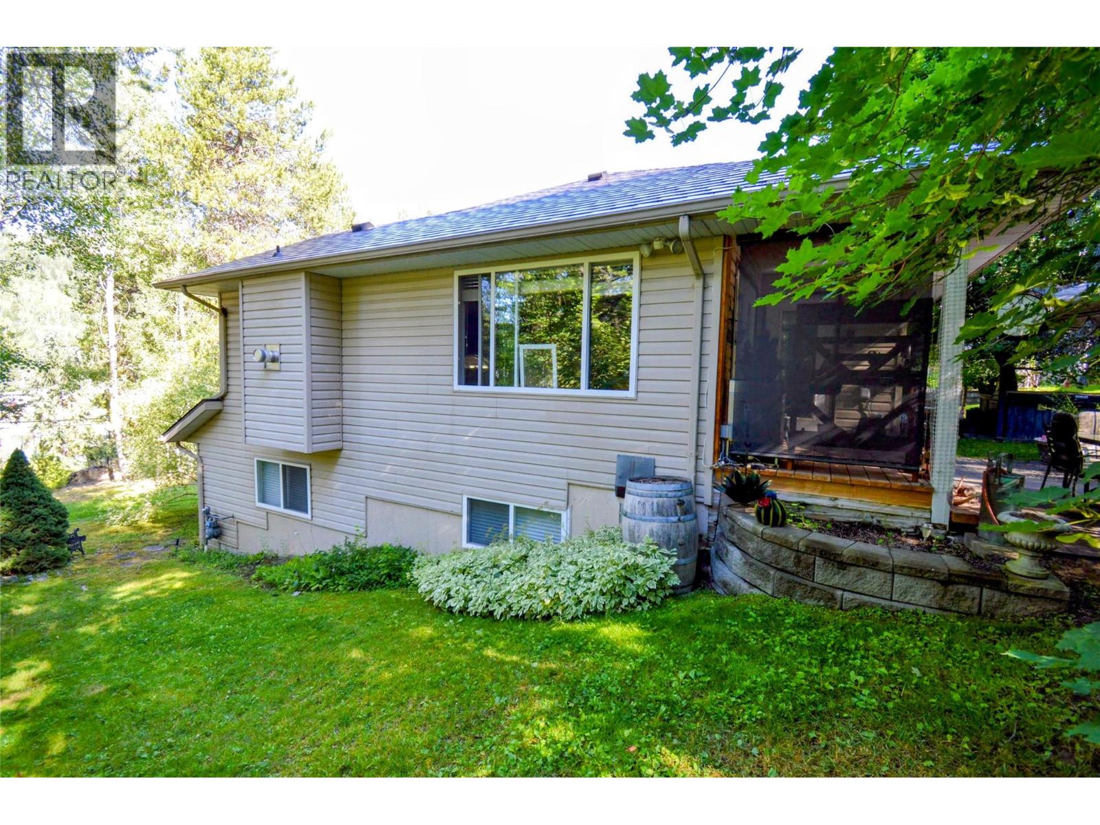 610 Strathmore Avenue - 51