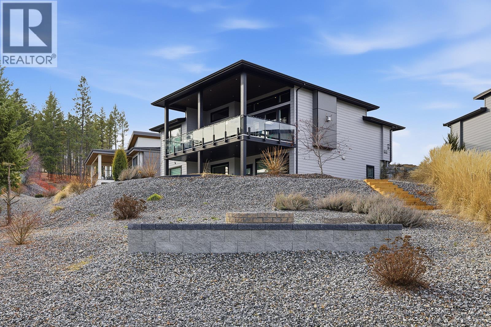 10283 Beacon Hill Drive, Lake Country