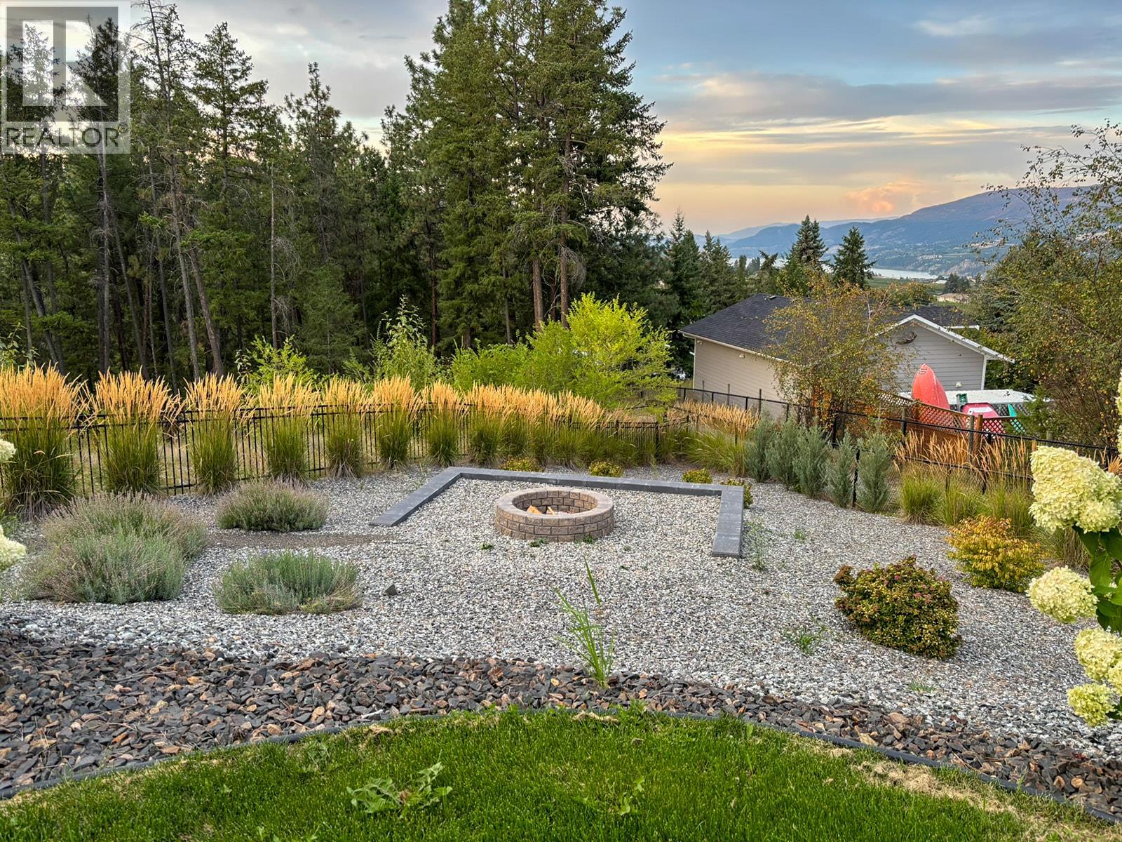 10283 Beacon Hill Drive - 75