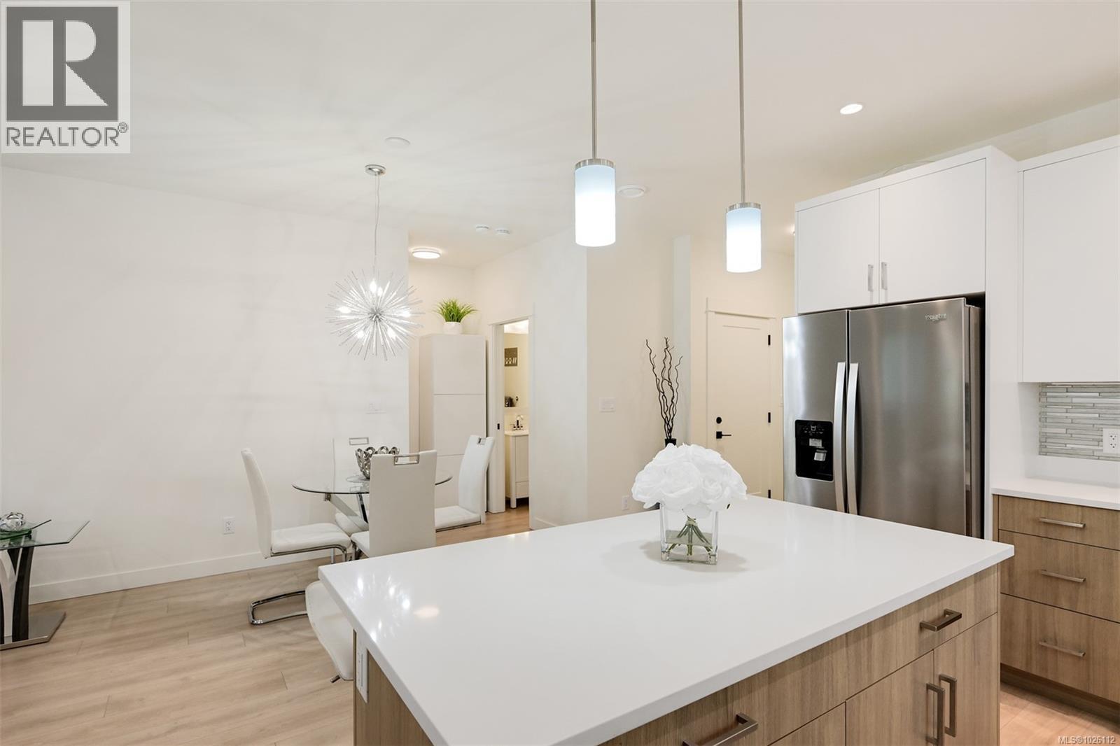  813 Tomack Loop, Langford