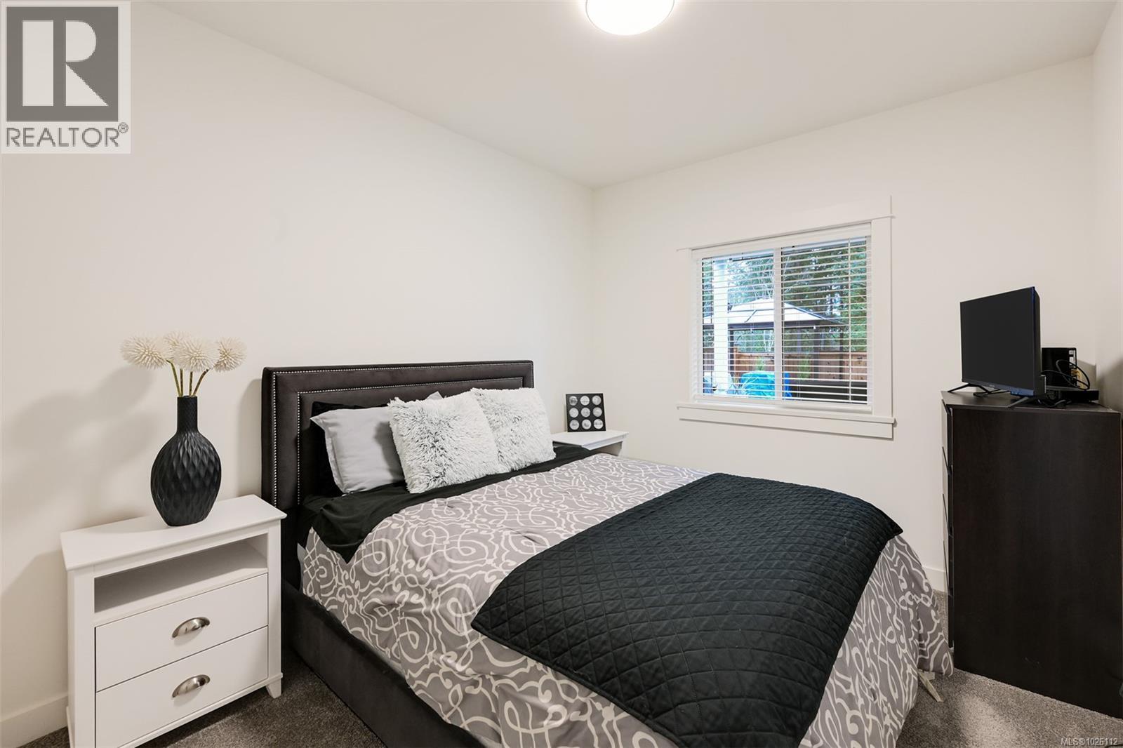  813 Tomack Loop, Langford