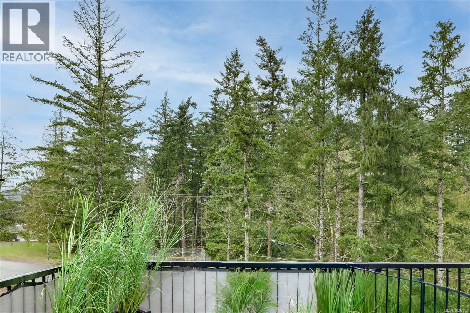  813 Tomack Loop, Langford