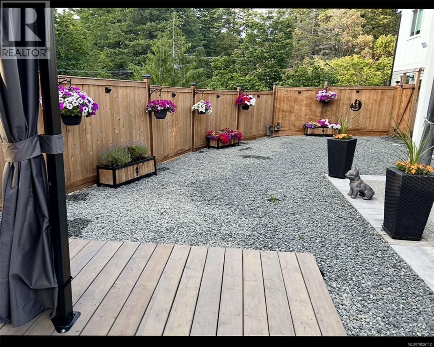  813 Tomack Loop, Langford