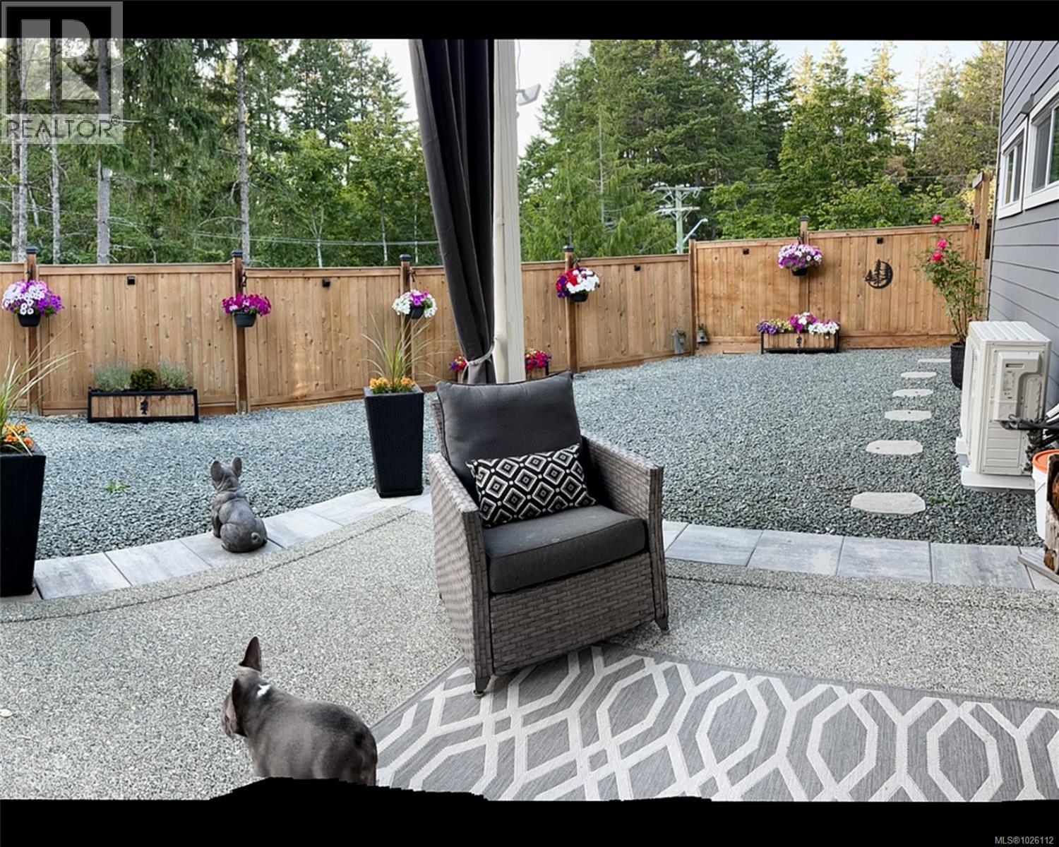  813 Tomack Loop, Langford