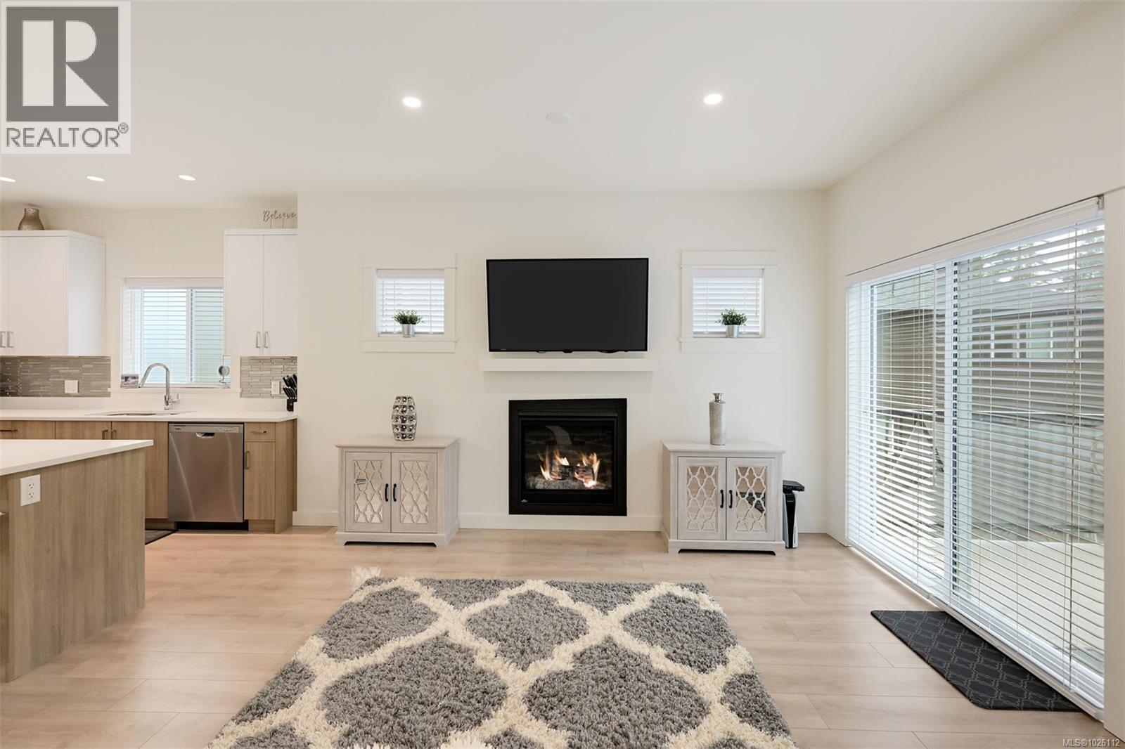  813 Tomack Loop, Langford