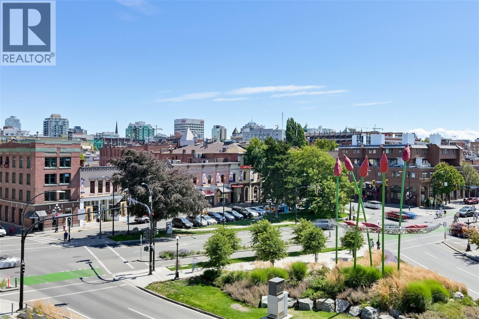 403 456 Pandora Avenue, Victoria