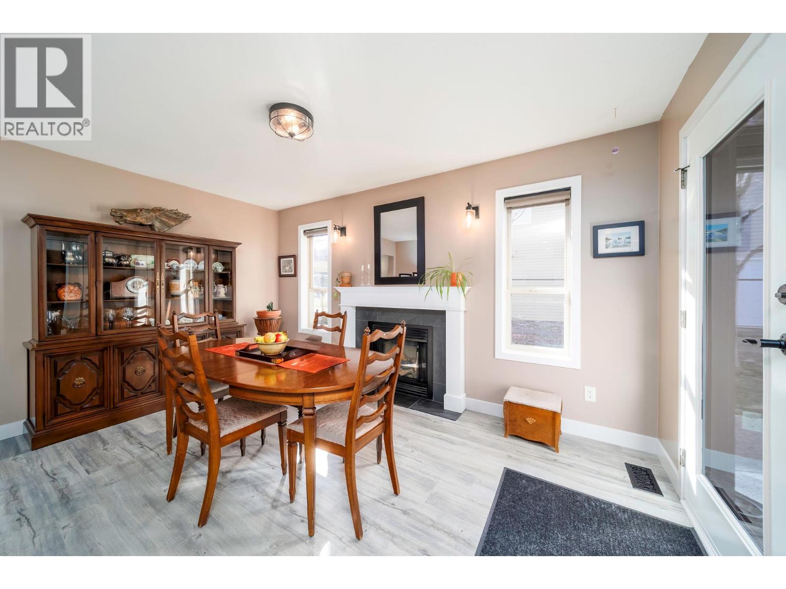 860 Galbraith Place, Kelowna