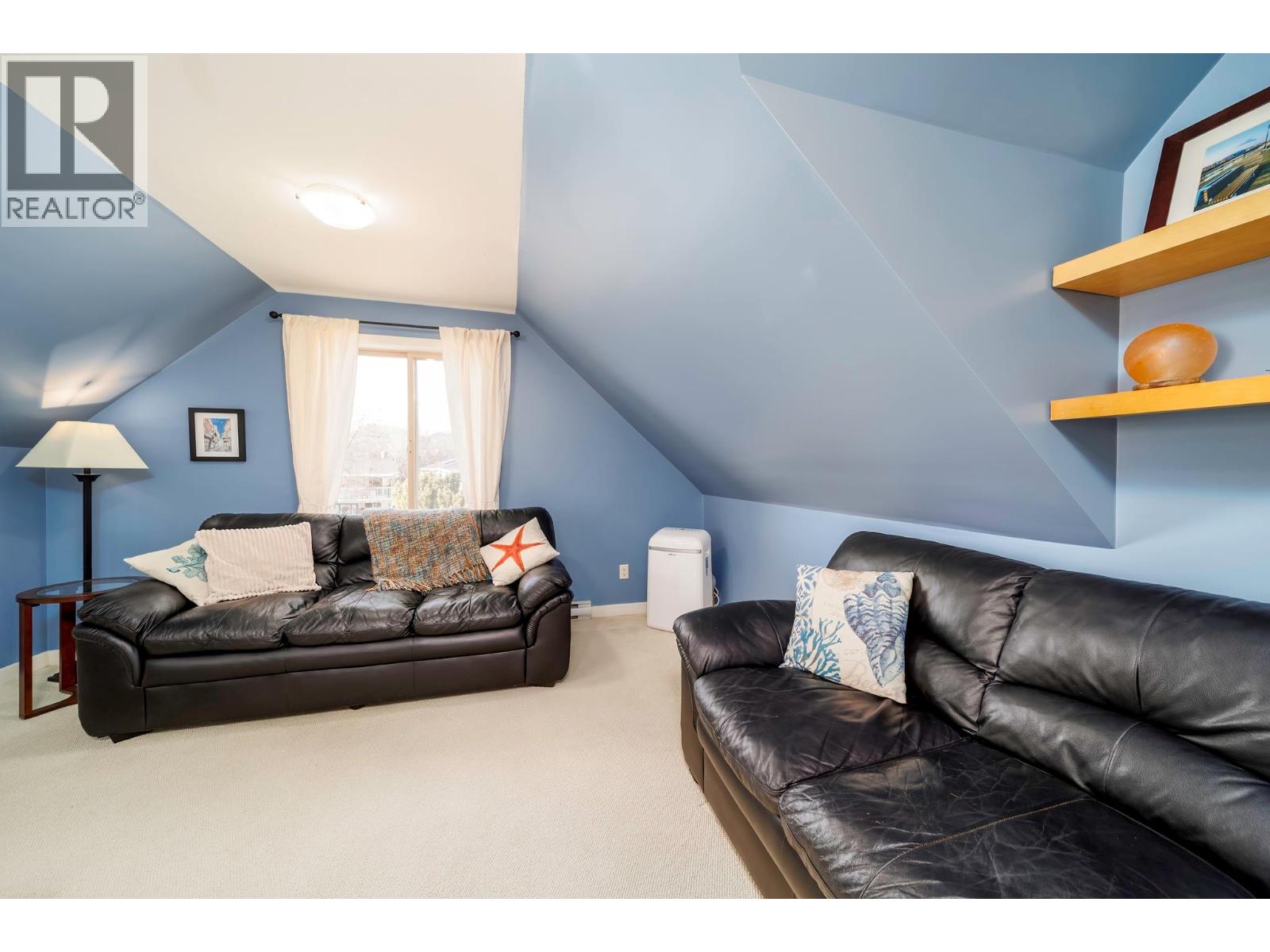 860 Galbraith Place, Kelowna