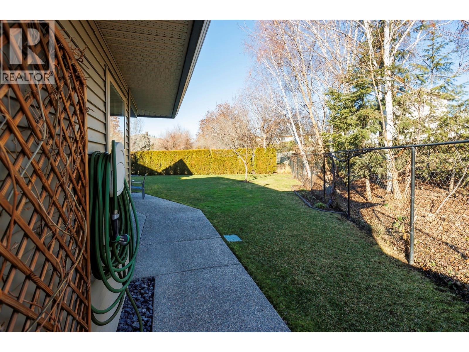 860 Galbraith Place, Kelowna