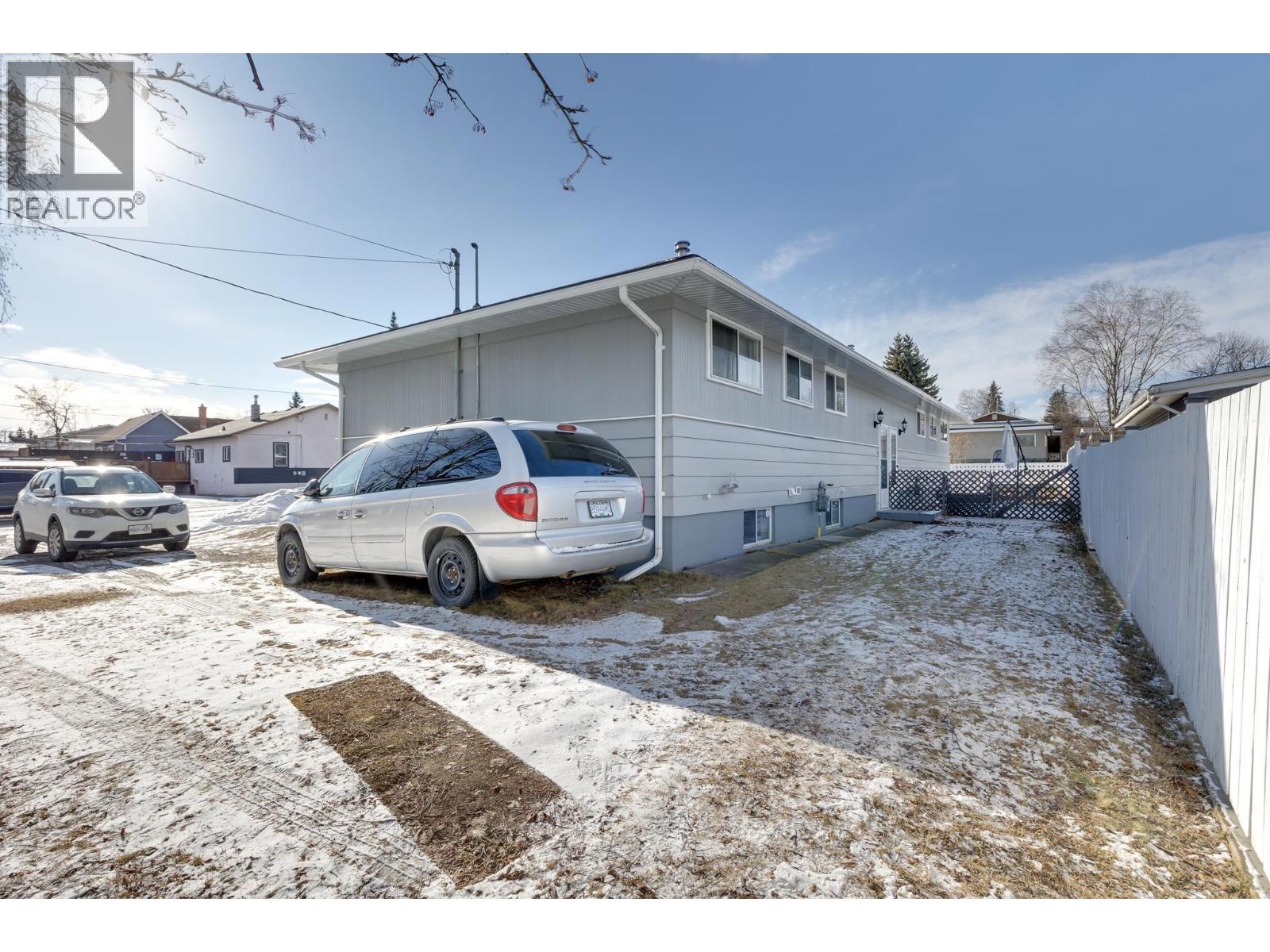 2650-2680 3RD AVENUE, Prince George