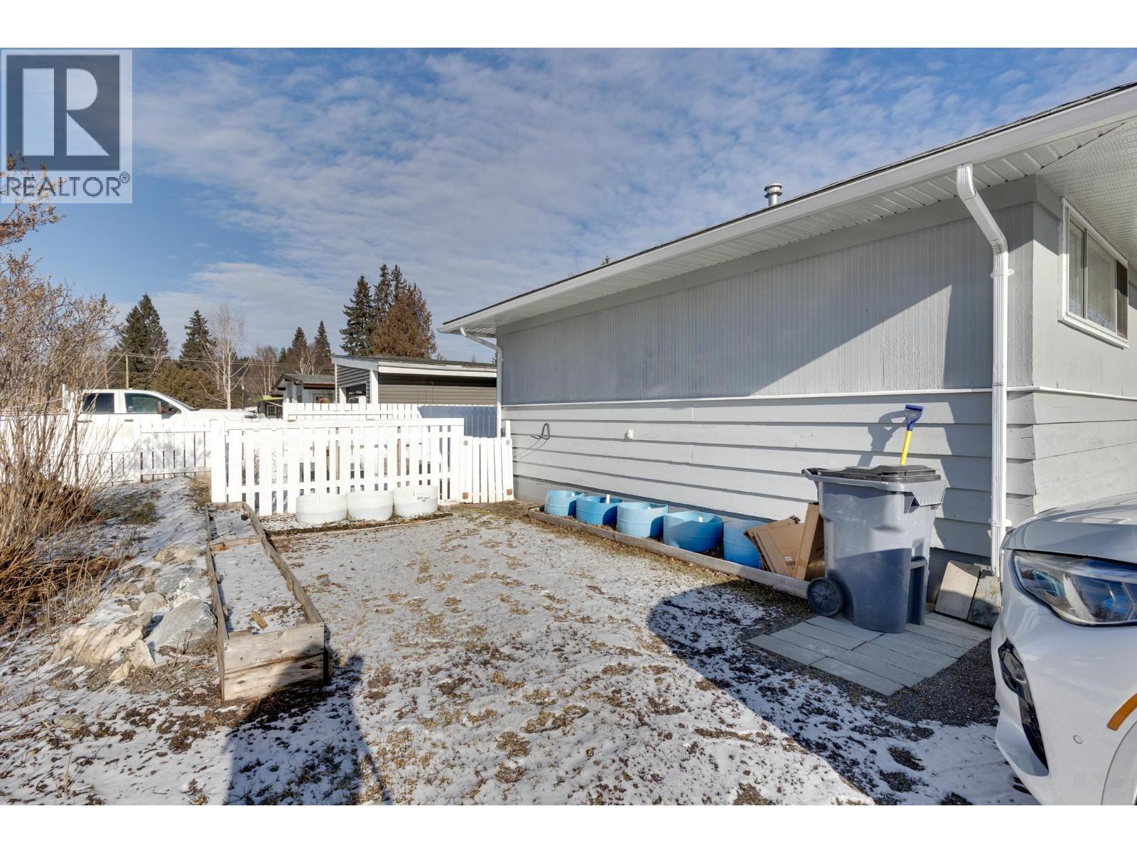 2650-2680 3RD AVENUE, Prince George