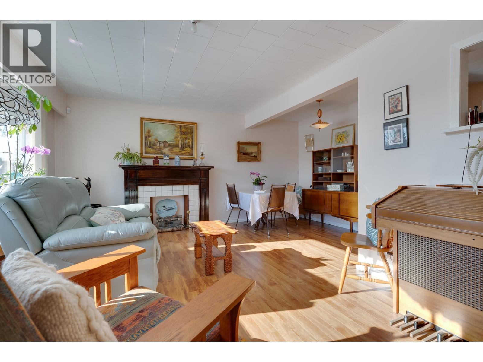 2650-2680 3RD AVENUE, Prince George