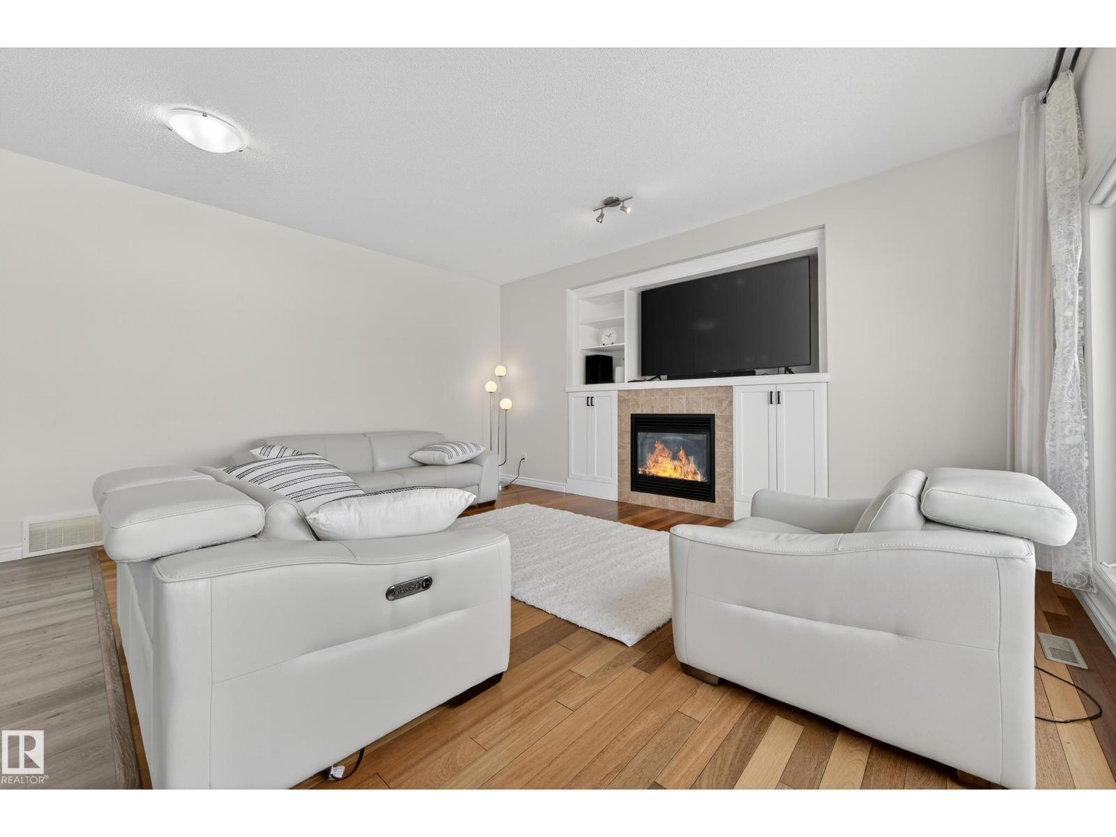 7507 SPEAKER WY NW, Edmonton