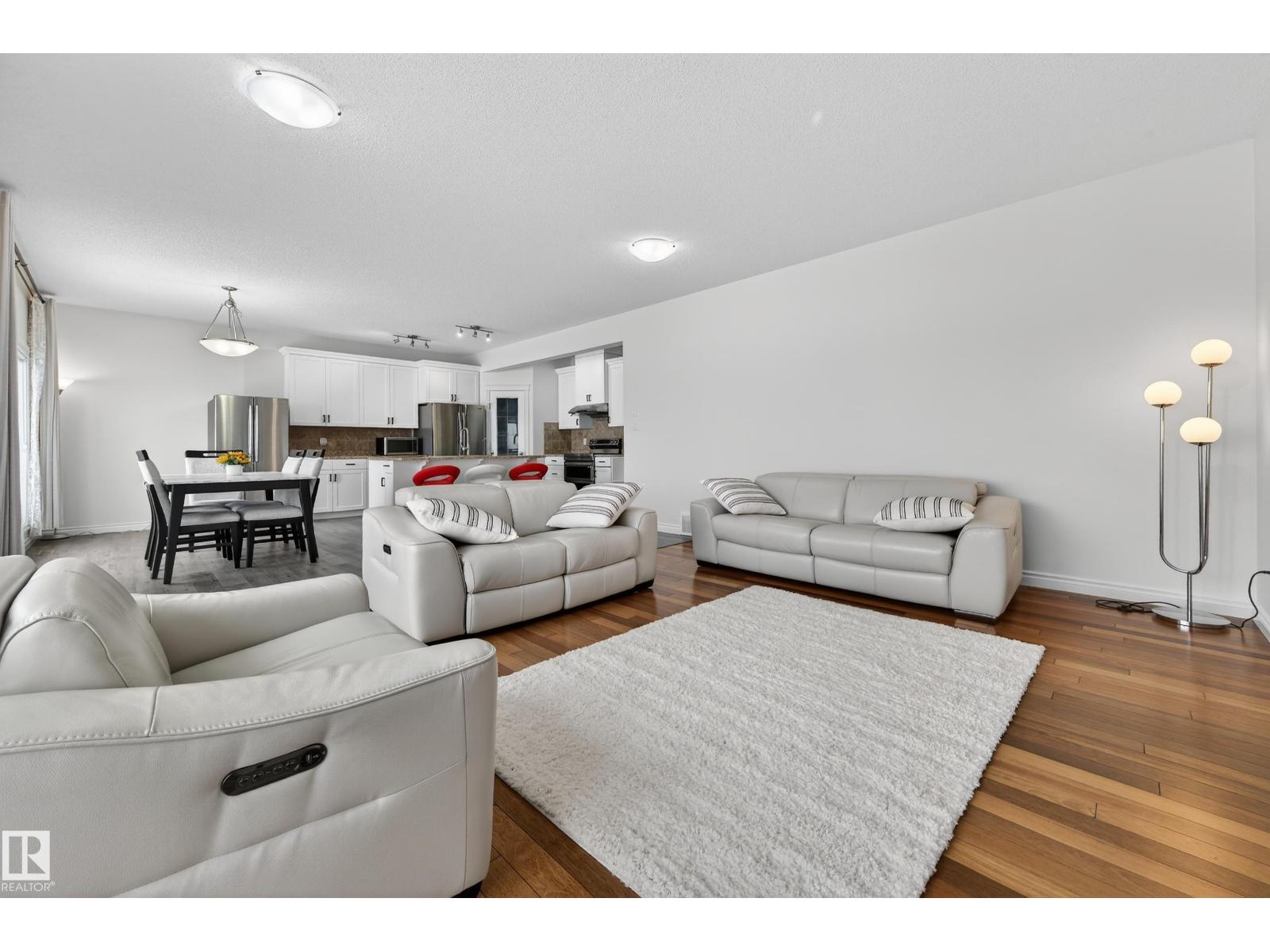 7507 SPEAKER WY NW, Edmonton