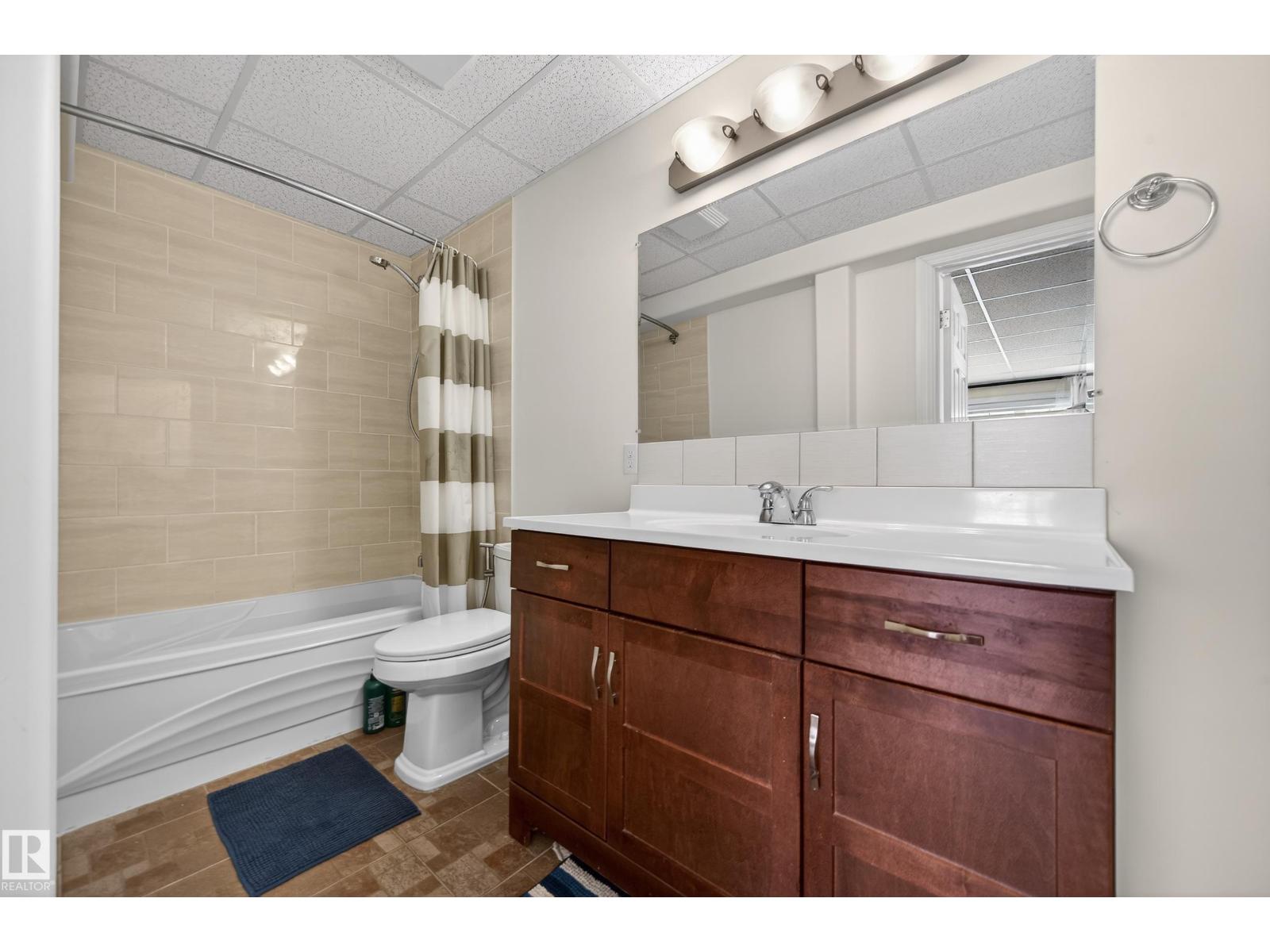 7507 SPEAKER WY NW, Edmonton