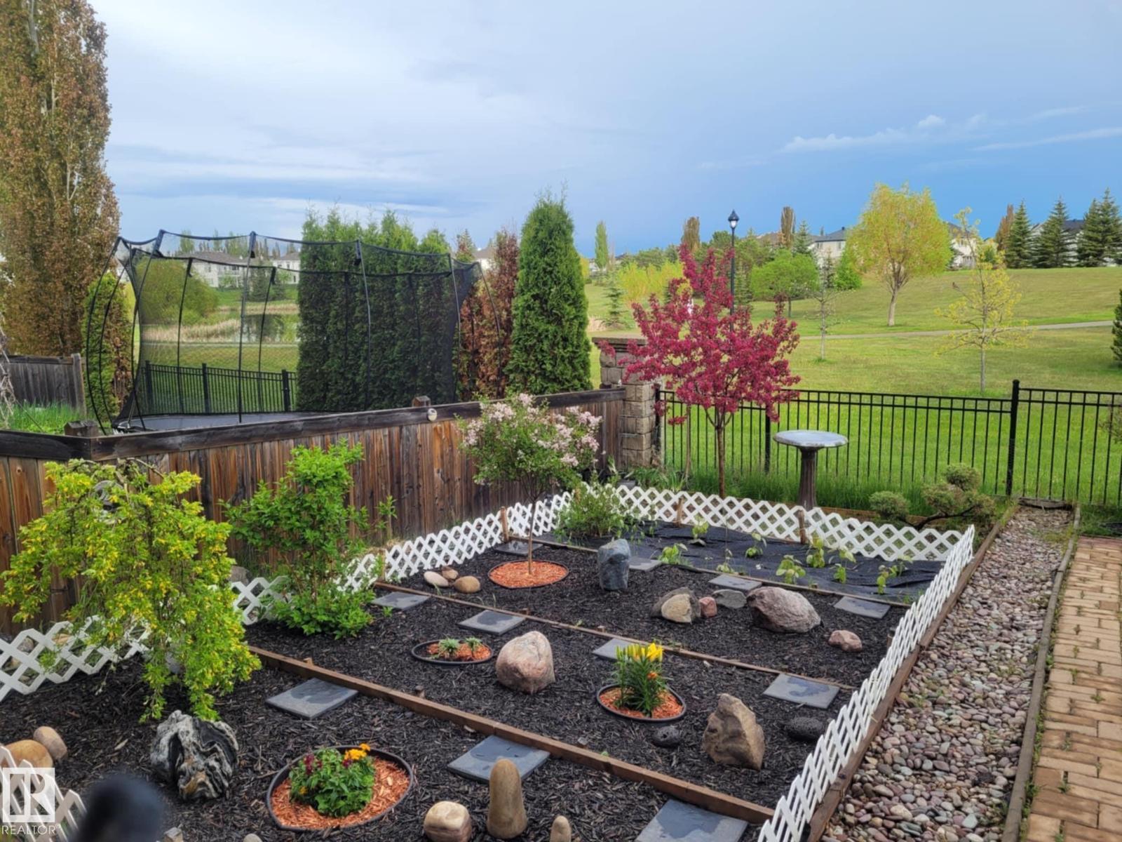 7507 SPEAKER WY NW, Edmonton