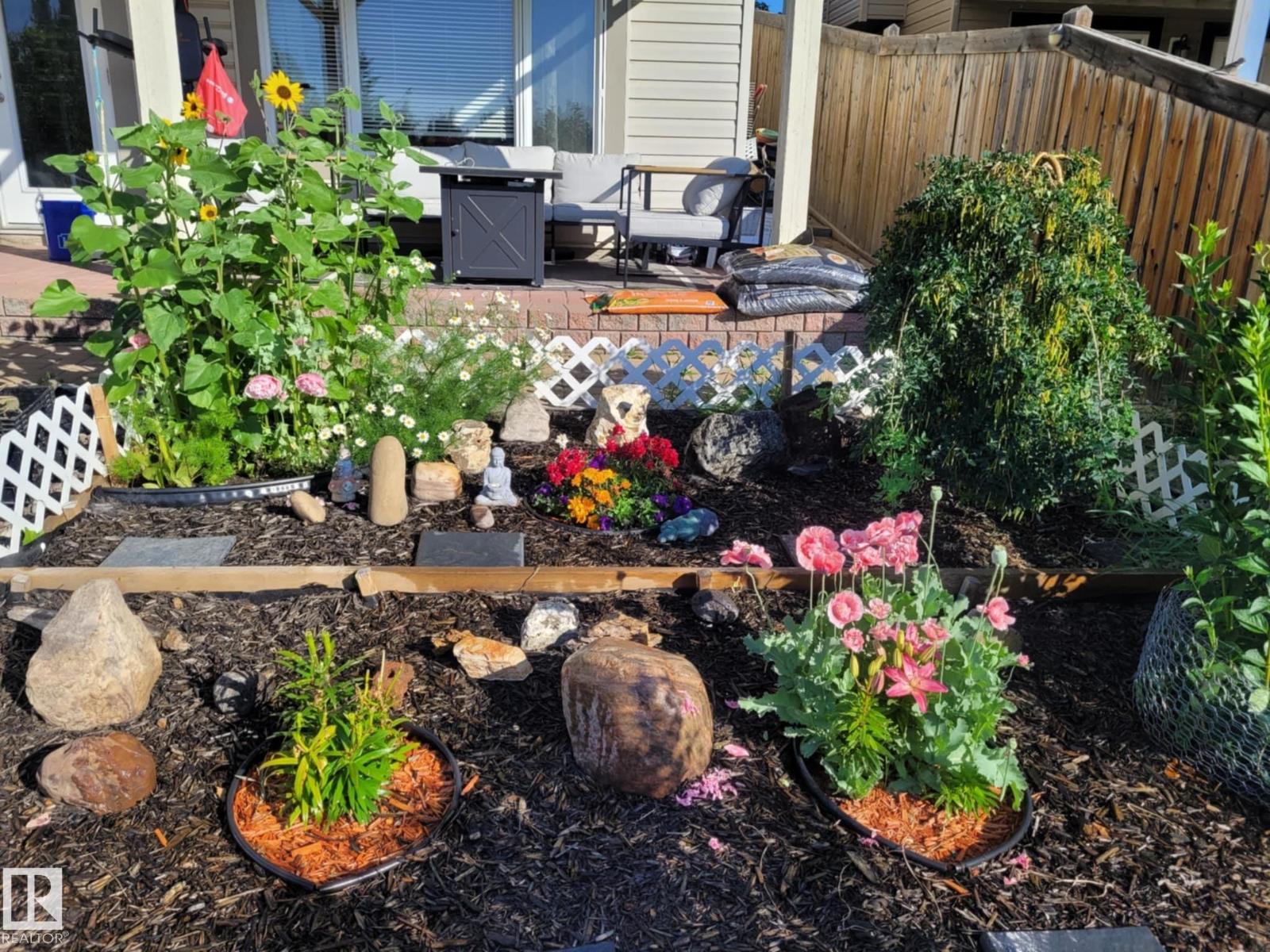 7507 SPEAKER WY NW, Edmonton