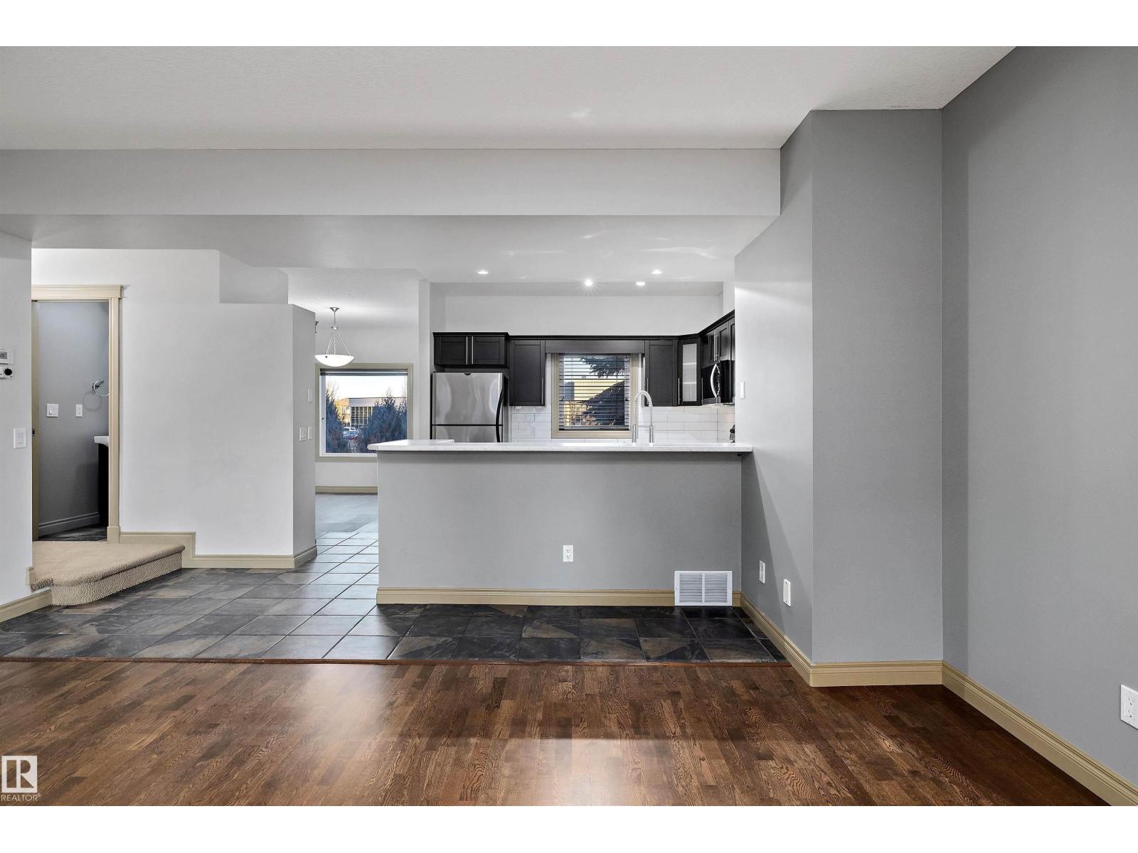 #17 903 RUTHERFORD RD SW, Edmonton