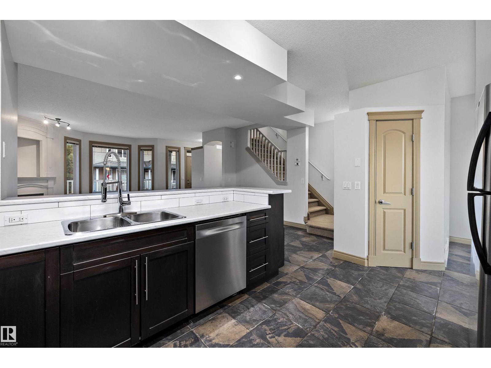 #17 903 RUTHERFORD RD SW, Edmonton