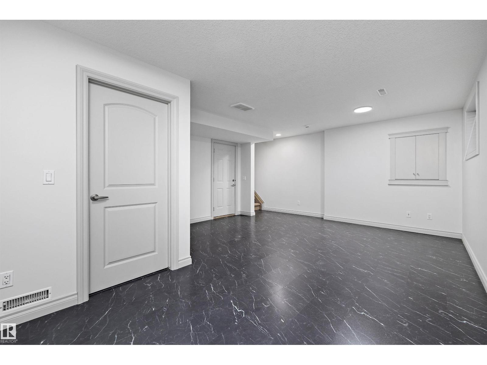 #17 903 RUTHERFORD RD SW, Edmonton