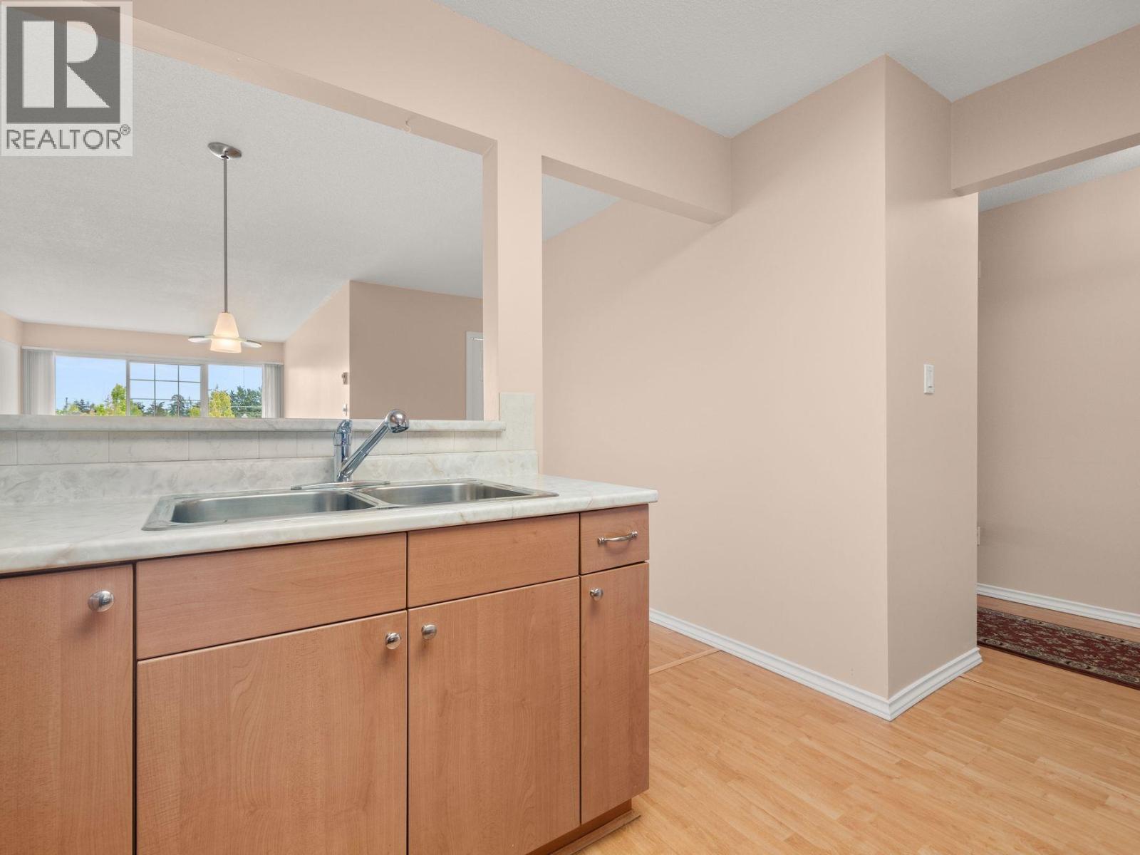 #204-1140 55 Street, Delta