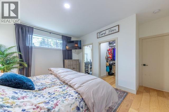 2449 Centennial Drive, Blind Bay